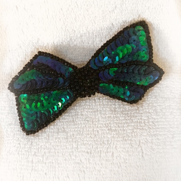 🚨CLOSET CLOSING🚨 Vintage Iridescent Sequin Barrette - Picture 2 of 5